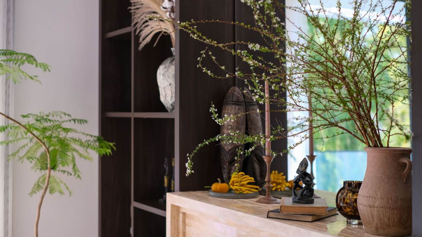 Housing image — Living Room