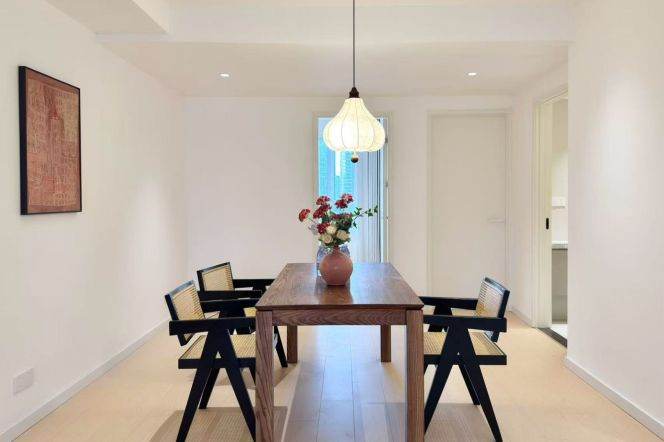 3BR Apartment in Jing'an with Outstanding View