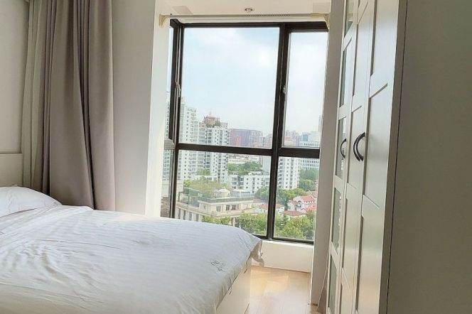 1BR Apartment in Old Xuhui (L9/L12)