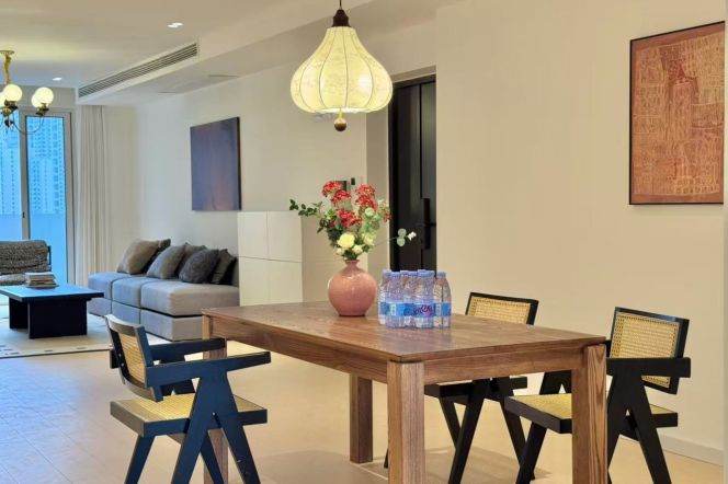 3BR Apartment in Jing'an with Outstanding View