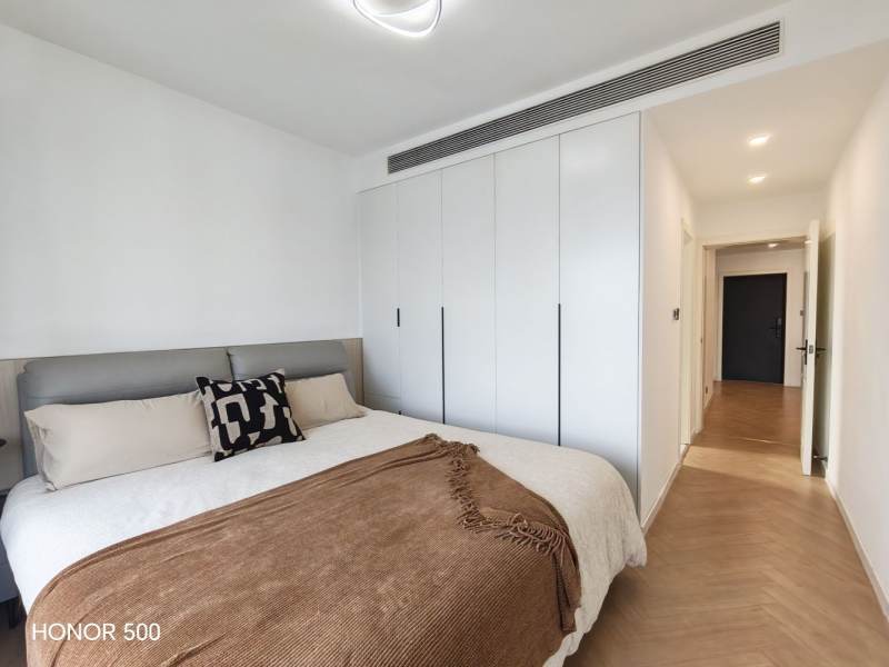 Housing image — Bedroom