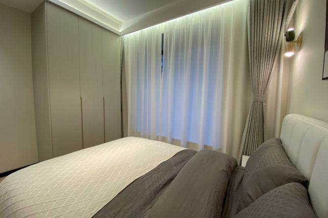 3BR Apartment in Gubei with Floor-to-Ceiling Windows (L2/L15)