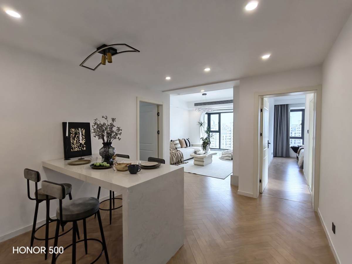 Housing image — Living Room