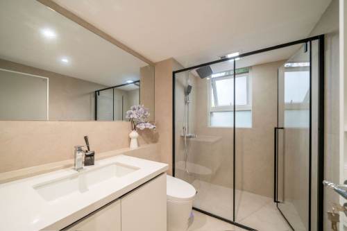Housing image — Bathroom