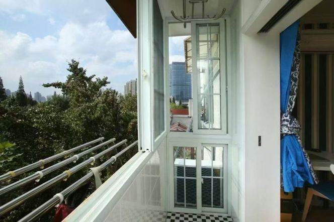 1BR Apartment in Old Xuhui (L1/L10/L12/L13)