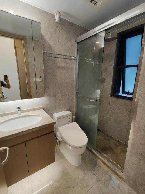 Housing image — Bathroom