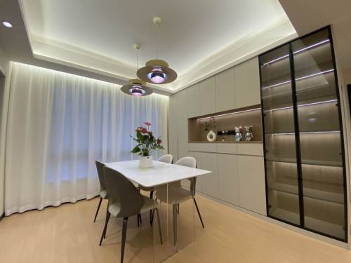 Housing image — Dining Area
