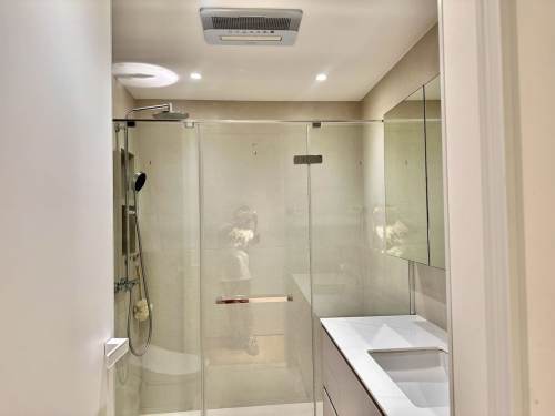 Housing image — Bathroom