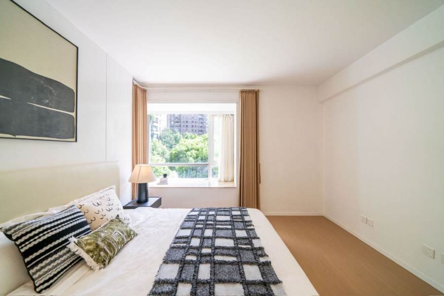 Housing image — Bedroom