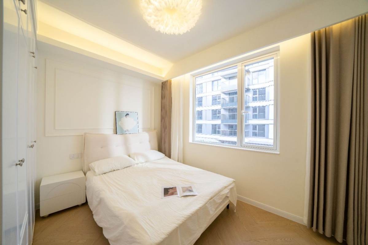 Housing image — Bedroom