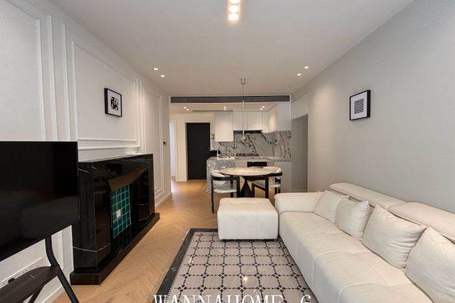 2BR Apartment at Shanghai Grand Plaza (Compound)