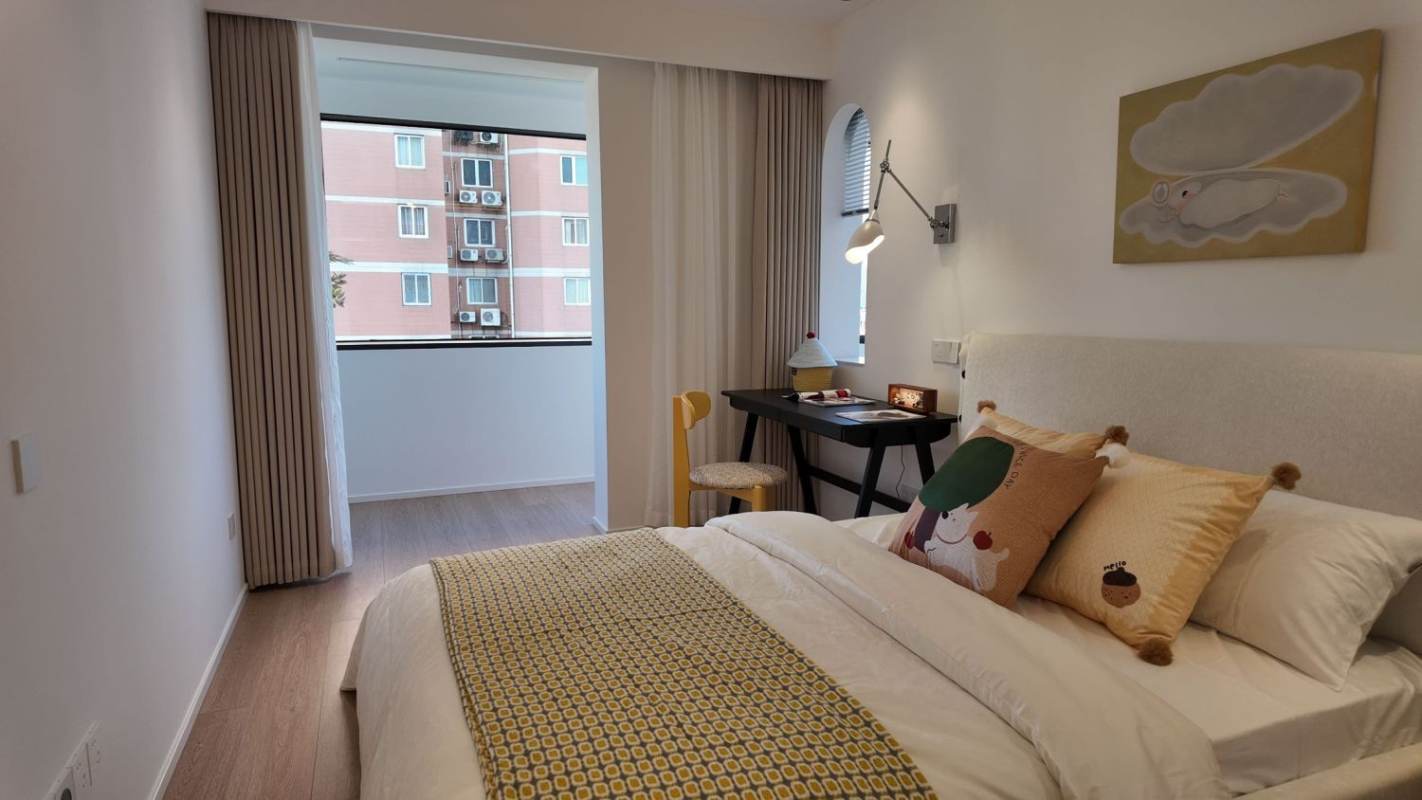 Housing image — Bedroom
