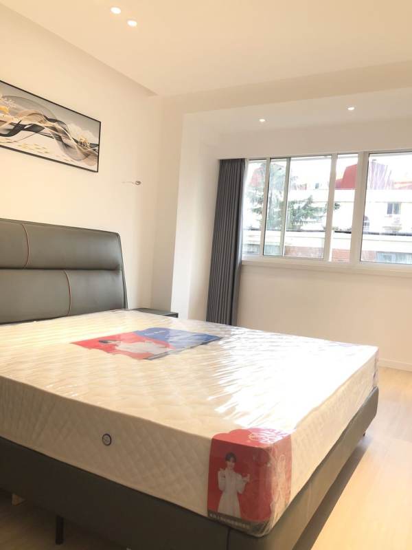 Housing image — Bedroom