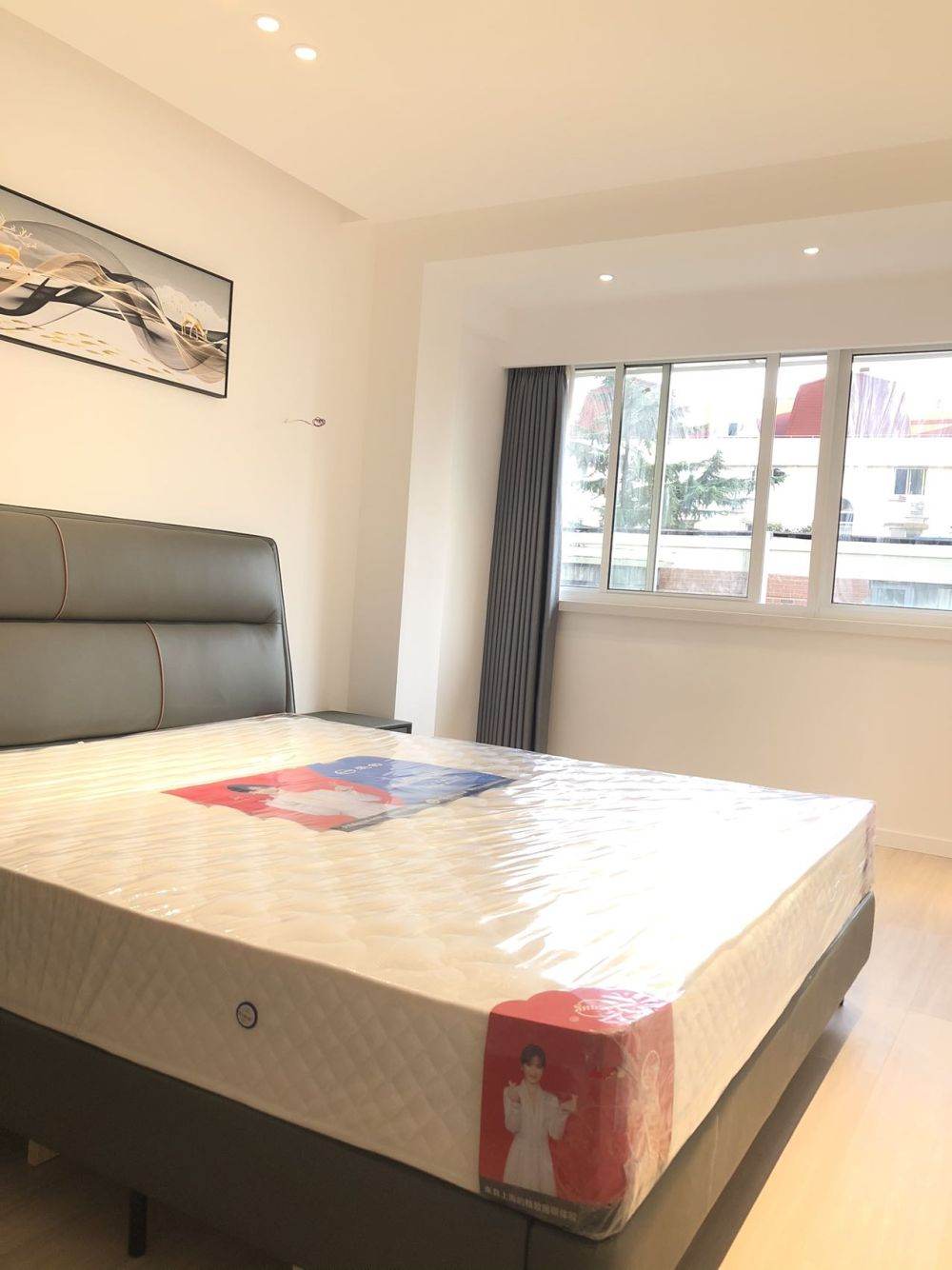 Housing image — Bedroom