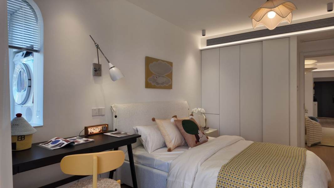 Housing image — Bedroom