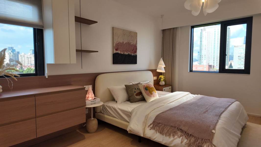 Housing image — Bedroom