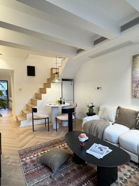 Housing image — Living Room
