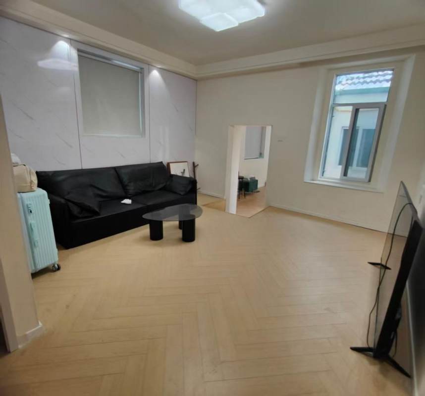 Housing image — Living Room