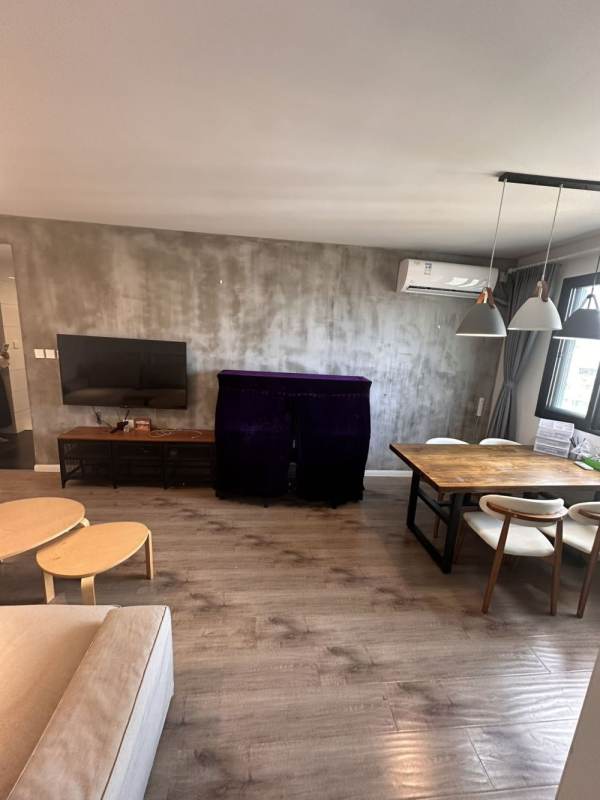 Housing image — Living Room