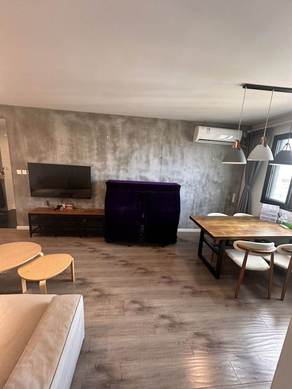 Housing image — Living Room