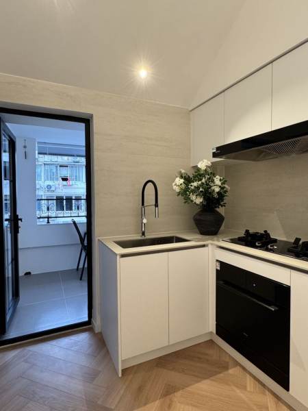 Housing image — Kitchen
