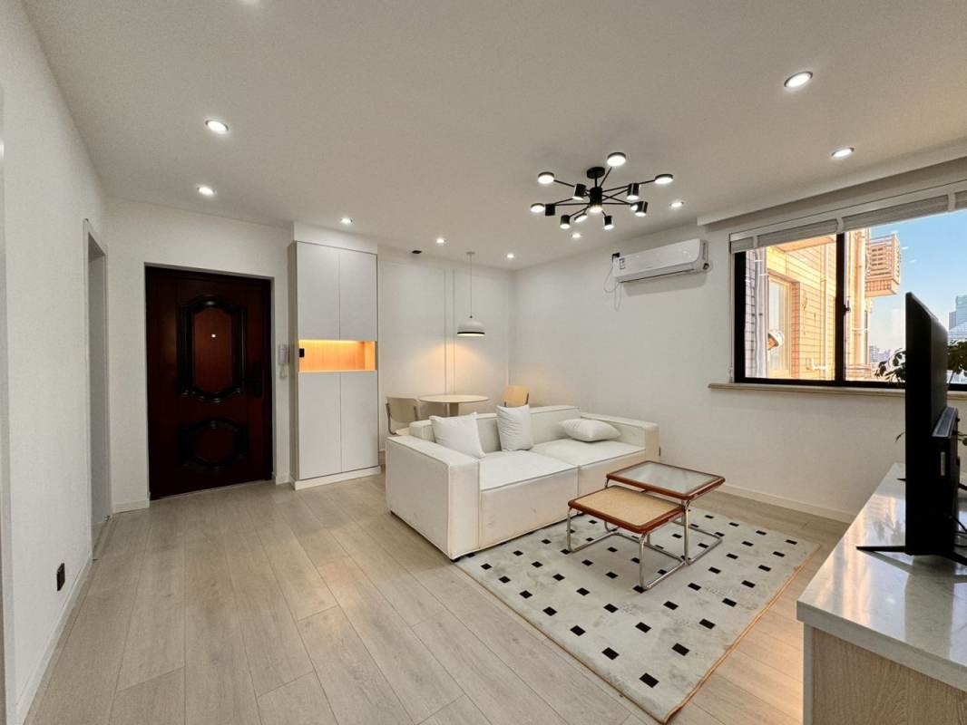 Housing image — Living Room