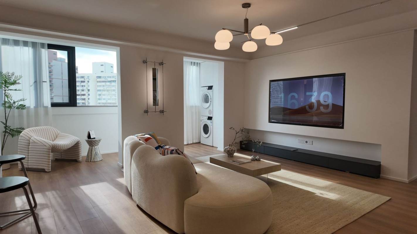 Housing image — Living Room