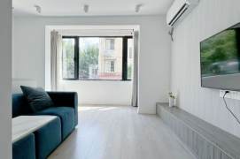 1BR Apartment in Old Xuhui with Green View
