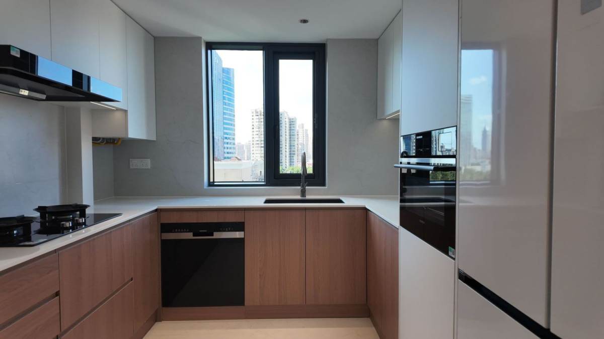 Housing image — Kitchen