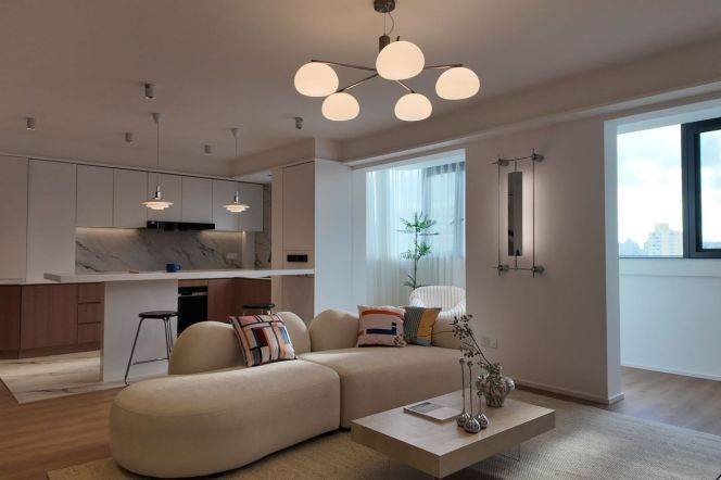 Spacious 2BR Apartment in Jing'an