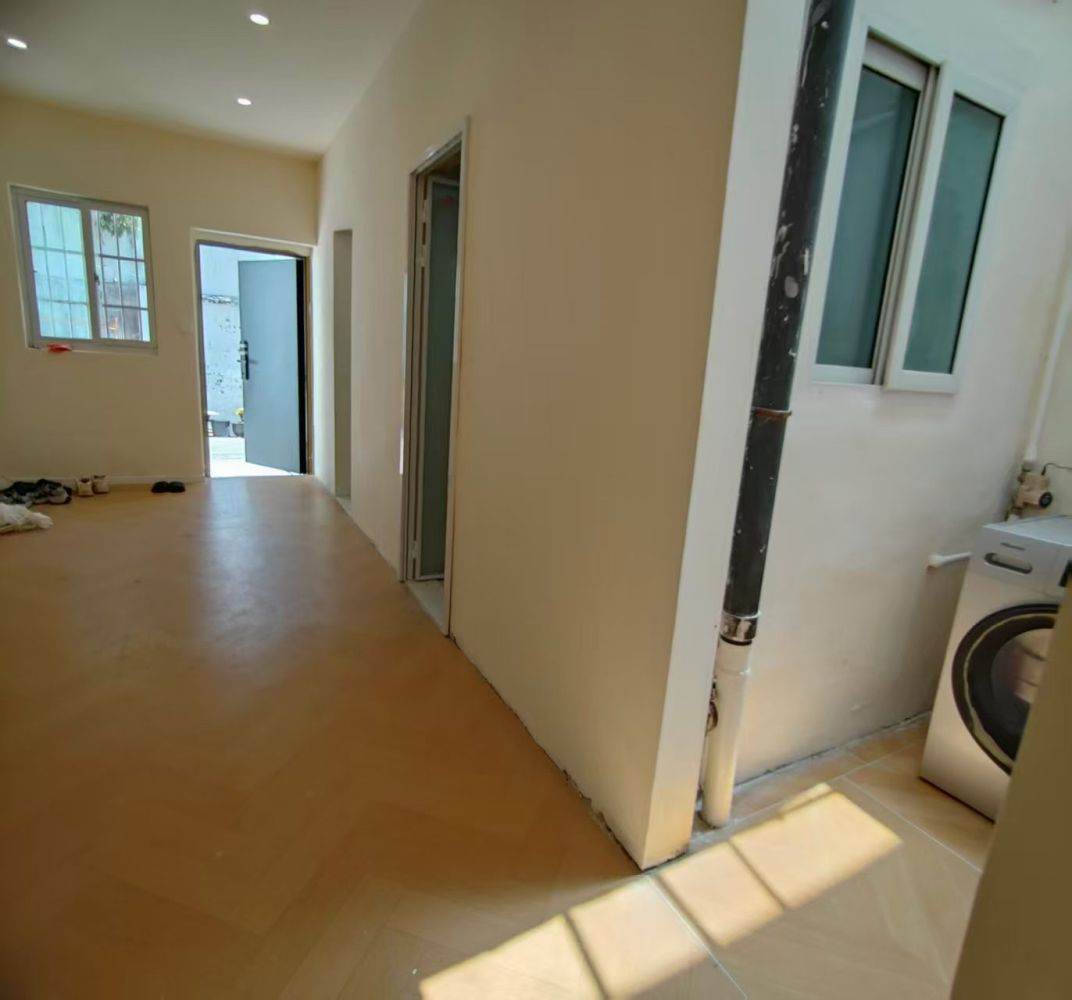 Housing image — Living Room