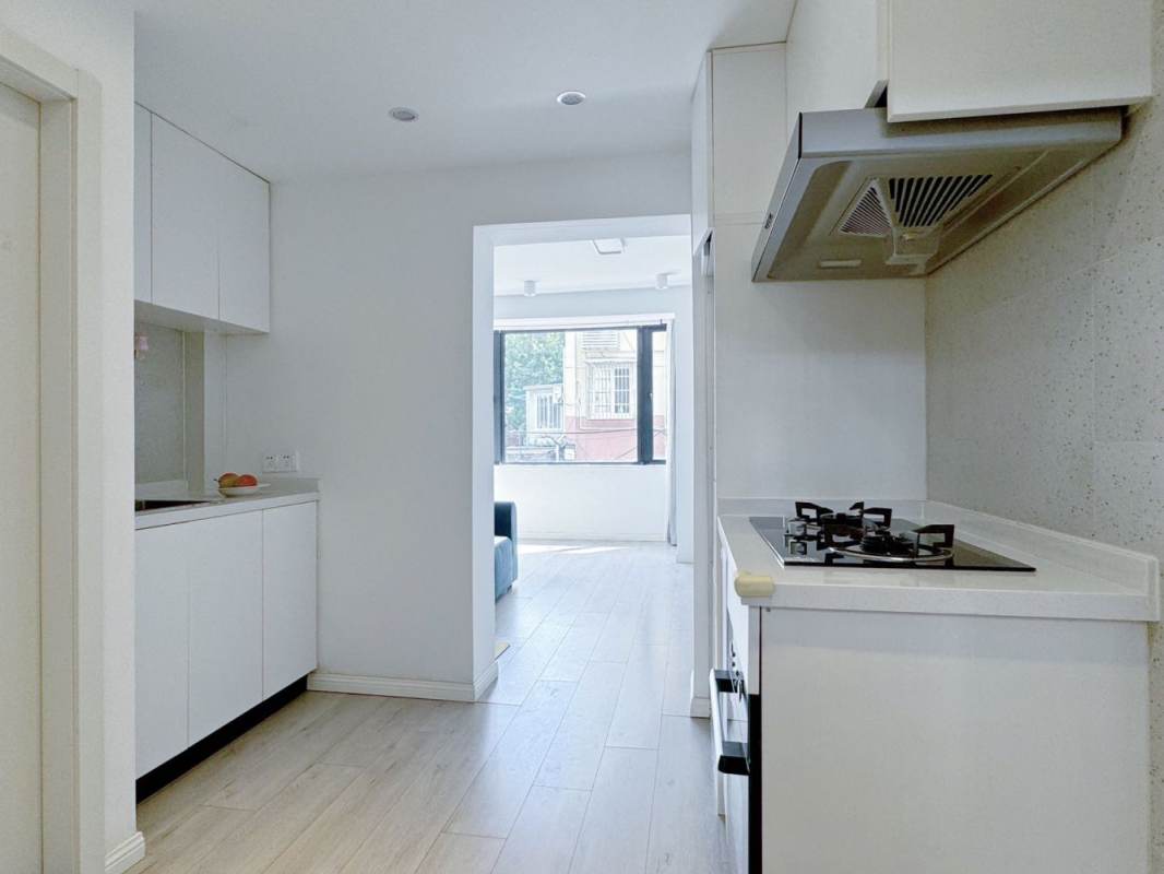Housing image — Kitchen