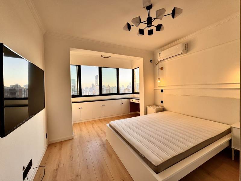 Housing image — Bedroom