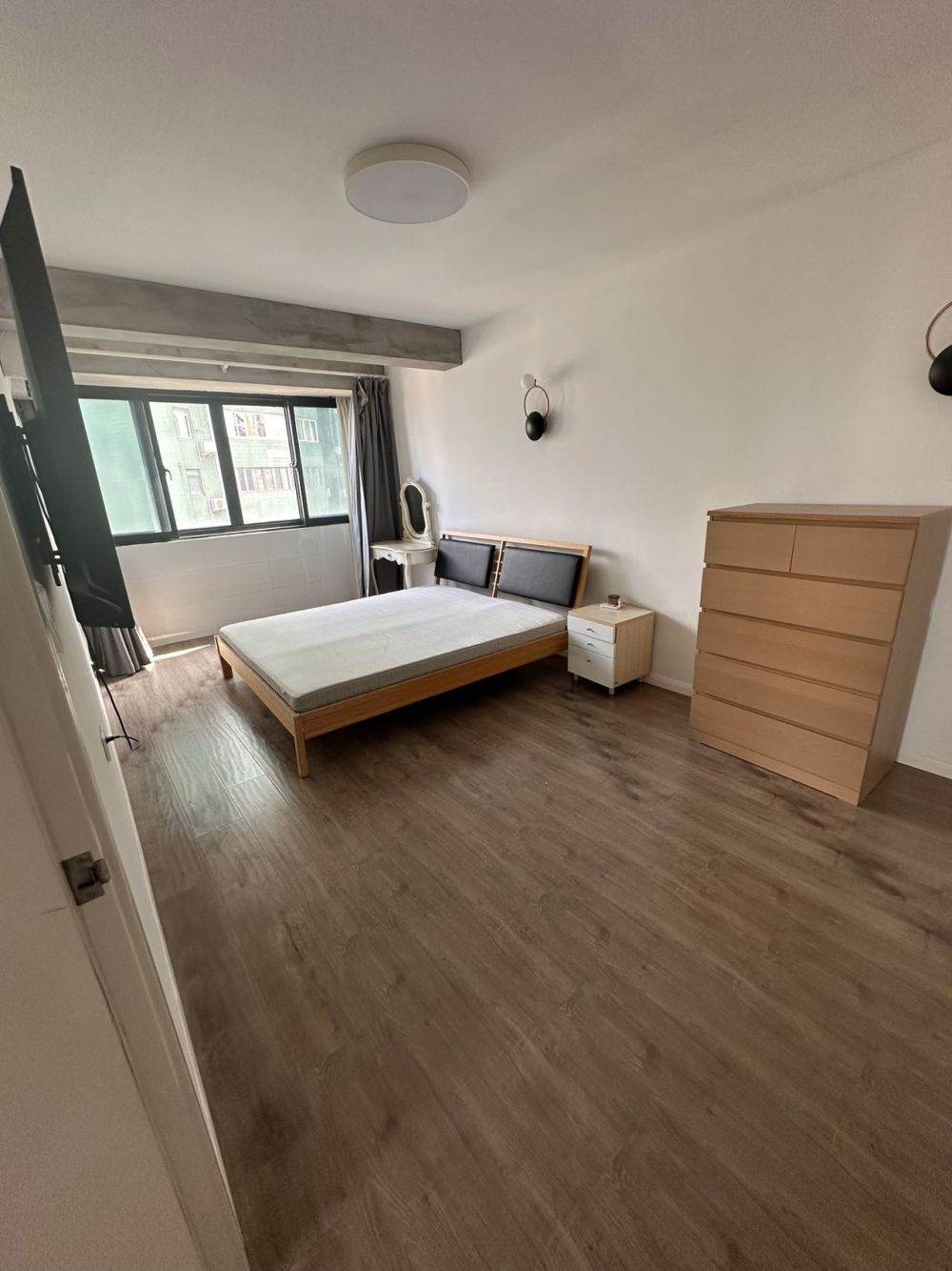Housing image — Bedroom