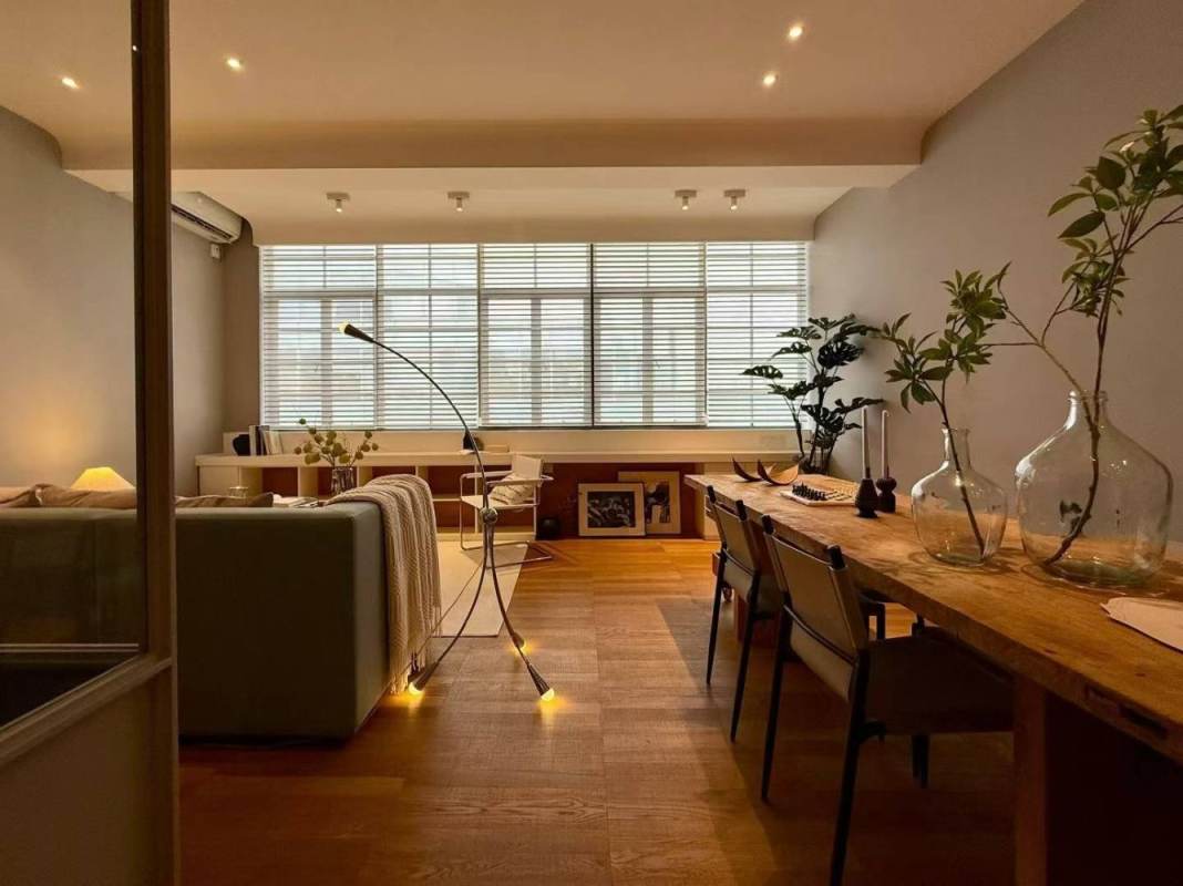 Housing image — Living Room