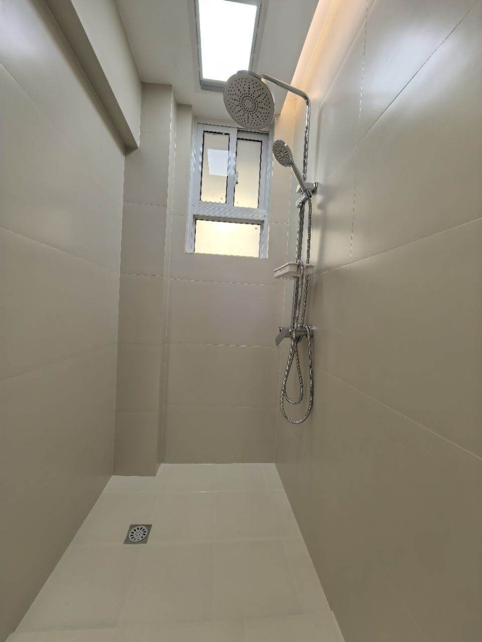 Housing image — Bathroom