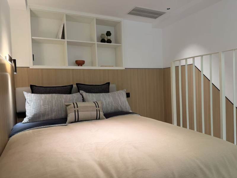 Housing image — Bedroom
