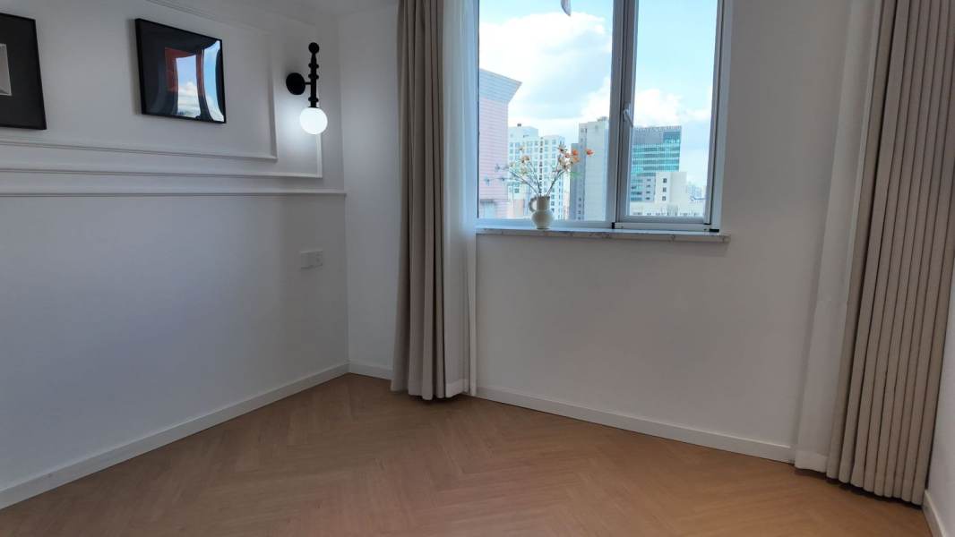 Housing image — Bedroom