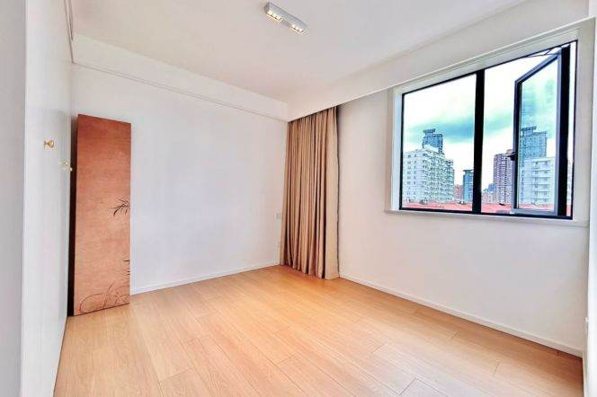 2BR Apartment near Xujiahui Metro (L1/L4)