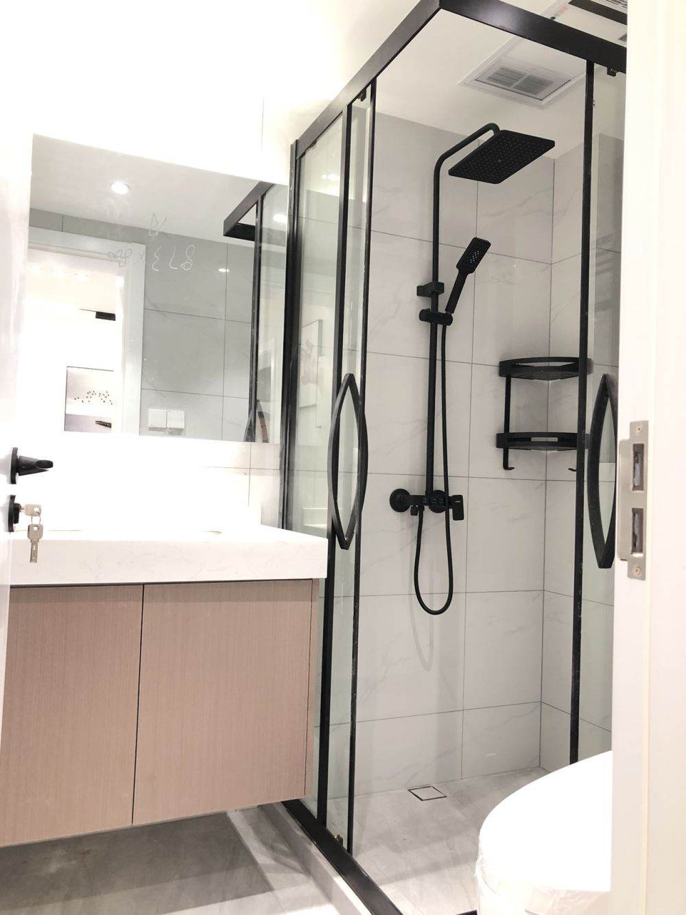 Housing image — Bathroom