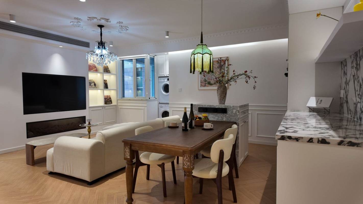 Housing image — Living Room