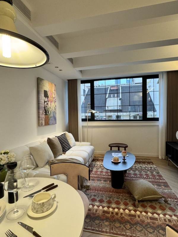 Housing image — Living Room