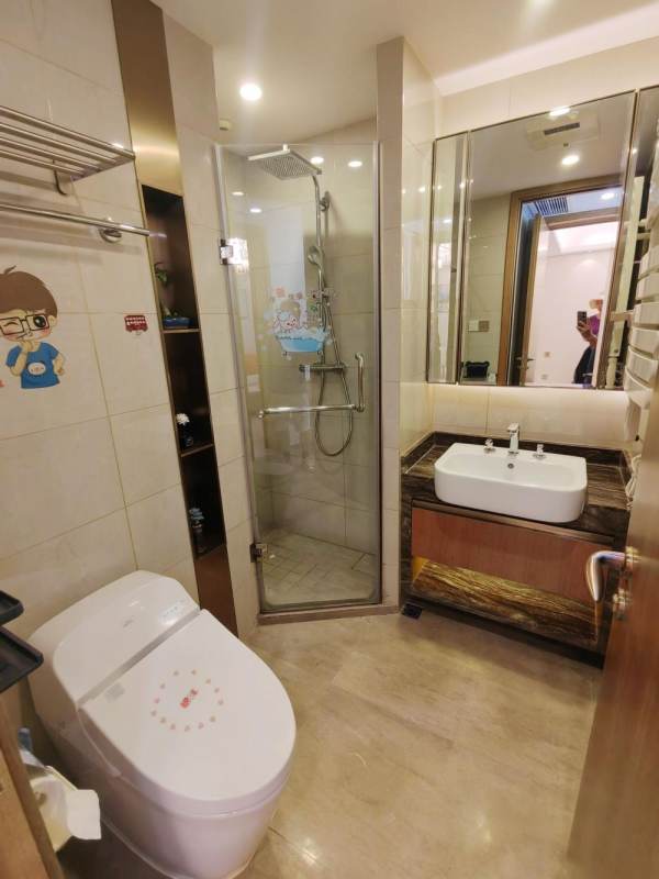 Housing image — Bathroom