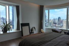 High-Floor 3BR Apartment in Jing'an (L7)