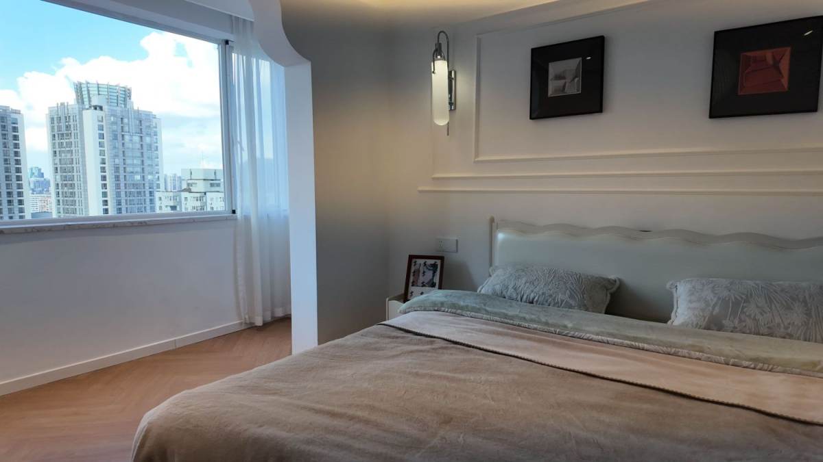 Housing image — Bedroom