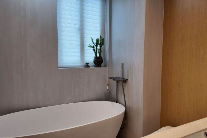 High-Floor 3BR Apartment in Jing'an (L7)