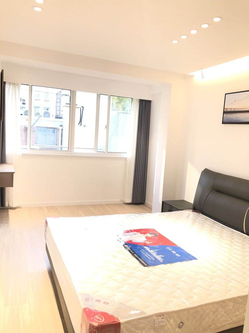 Housing image — Bedroom