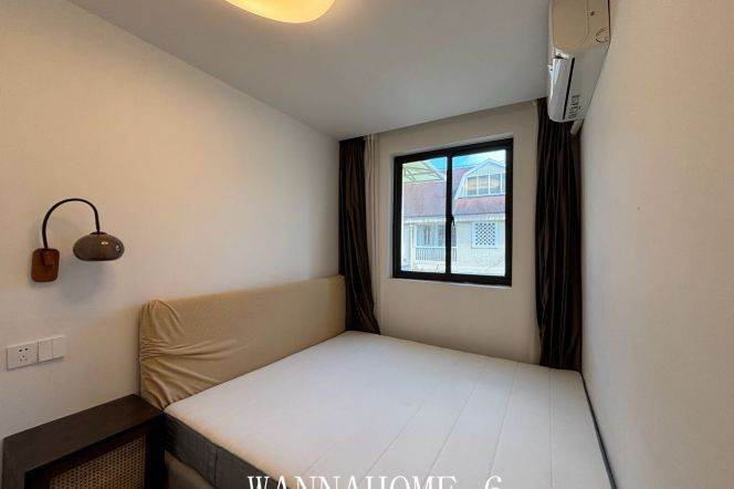 1BR Apartment in Jing'an