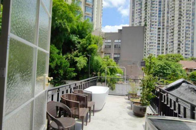 3BR Apartment in Suzhou Creek North with Green View (L7/L13)