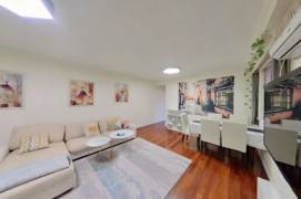 2BR Apartment in Jing'an